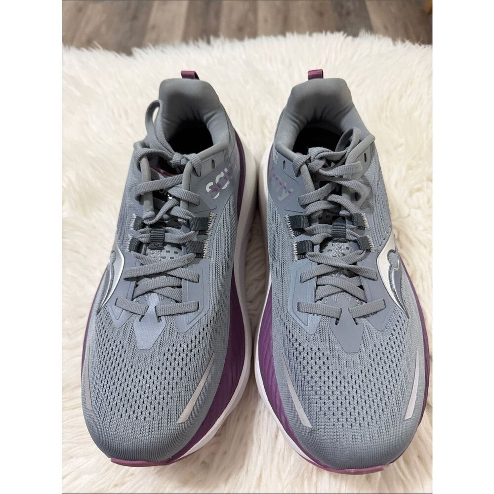 Saucony Gray and Purple Women's Running Sneakers Size 8